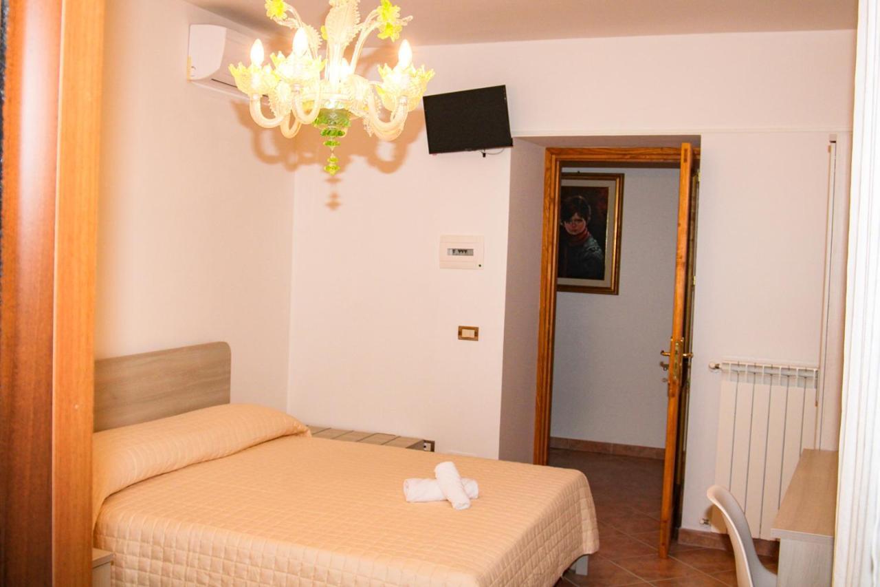 Affittacamere Pantaleone Camerota Exterior photo